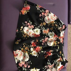 Floral mini skirt